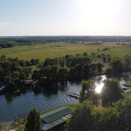 Camping Belle Riviere Chaniers Kültér fotó