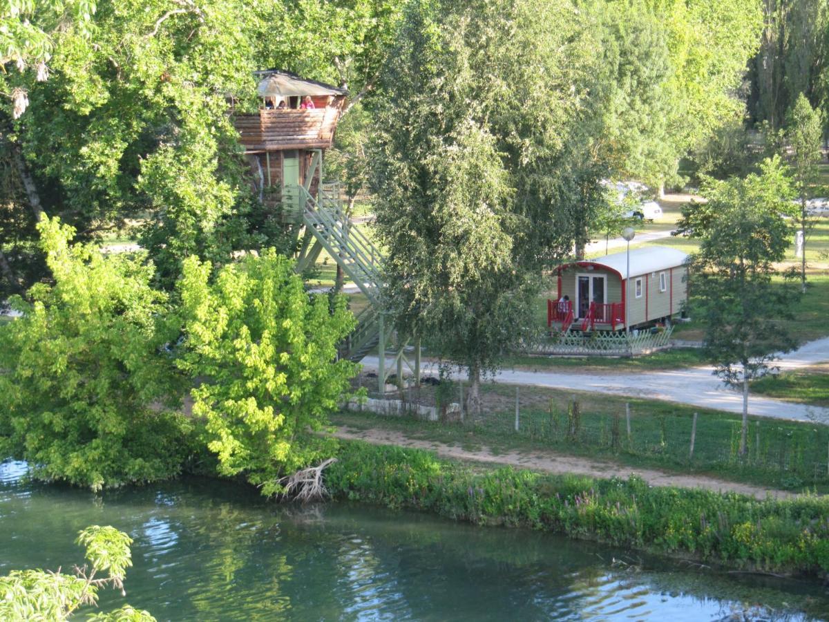 Camping Belle Riviere Chaniers Kültér fotó