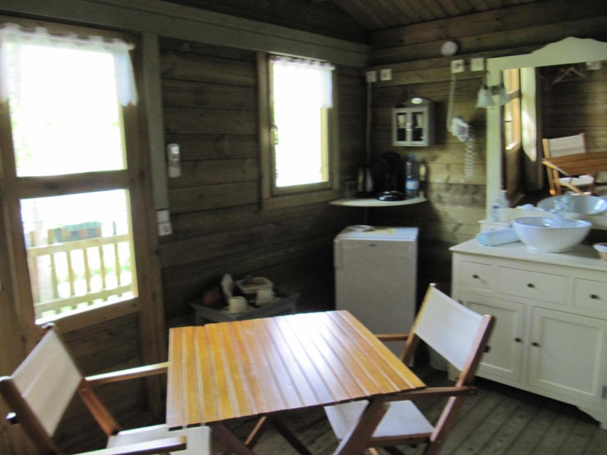 Camping Belle Riviere Chaniers Kültér fotó