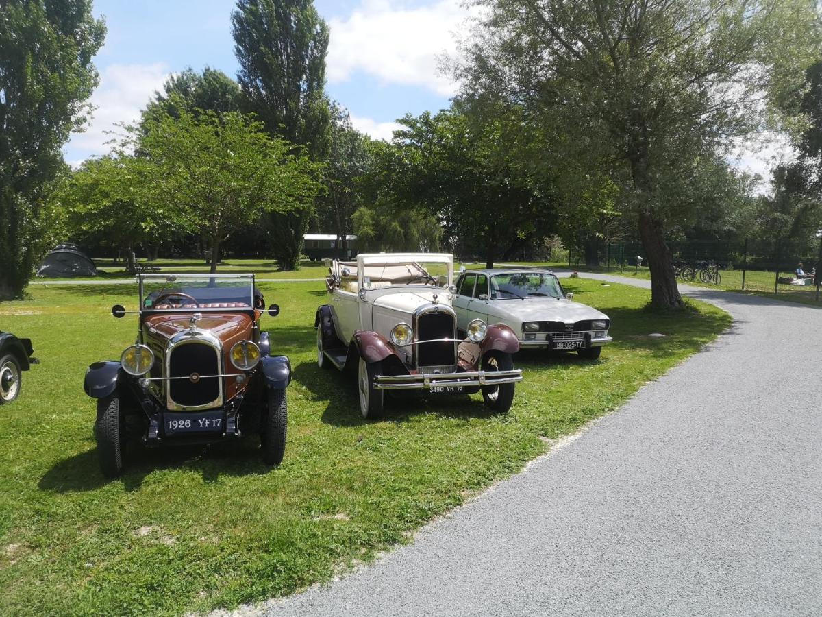 Camping Belle Riviere Chaniers Kültér fotó